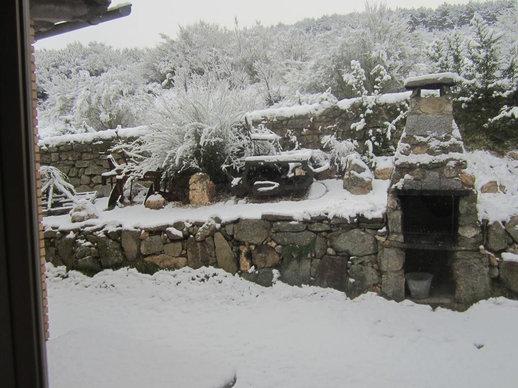 La Ladera Villa Hoyos del Espino Buitenkant foto