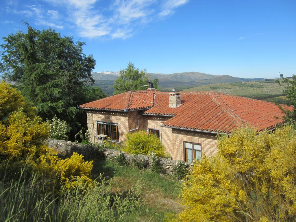 La Ladera Villa Hoyos del Espino Buitenkant foto