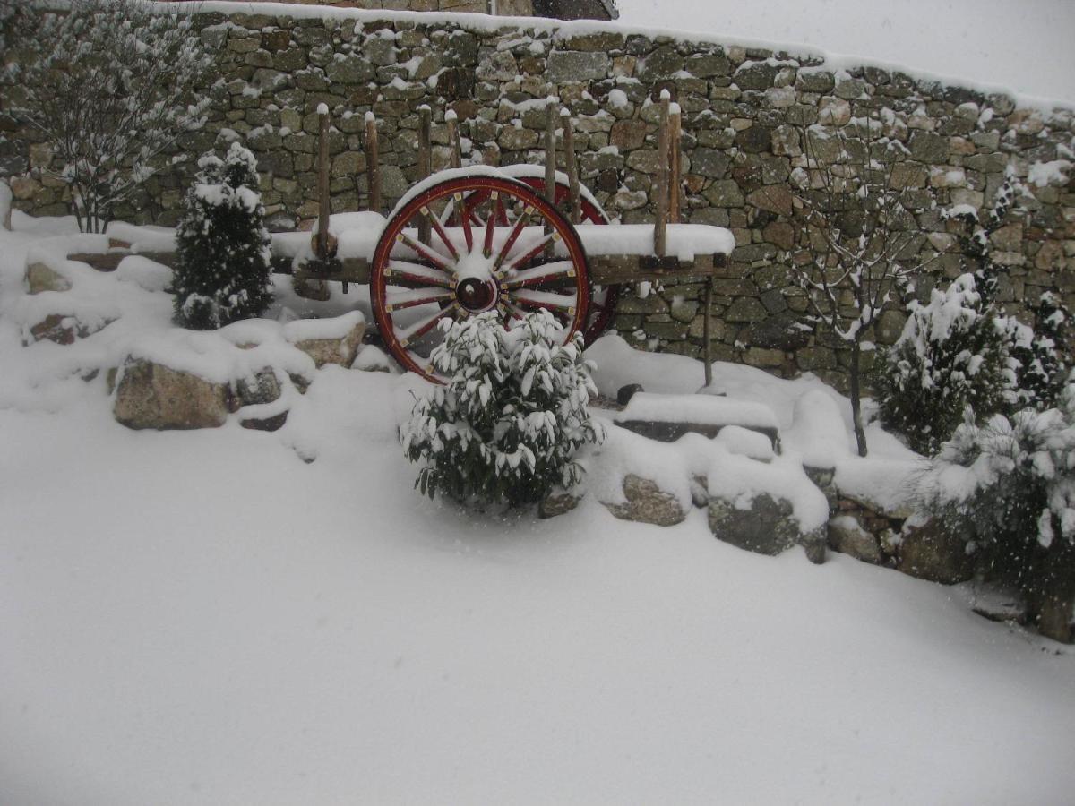 La Ladera Villa Hoyos del Espino Buitenkant foto